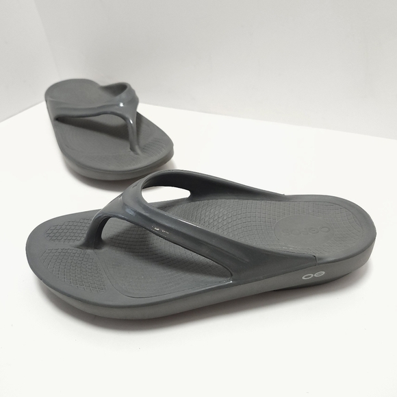 OOFOS Shoes - OOFOS OOLALA Womens Sandals Flip Flops Size 11 Grey